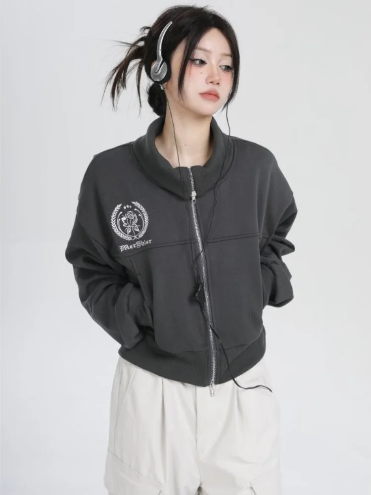Deeptown Vintage Zipper Cropped Coat Women Harajuku Hip Hop Embroidery Jackets Loose Casual Fashion Outerwear Gothic Streetwear
Deeptown Vintage Zipper Cropped Coat Women Harajuku Hip Hop Embroidery Jackets Loose Casual Fashion Outerwear Gothic Streetwear