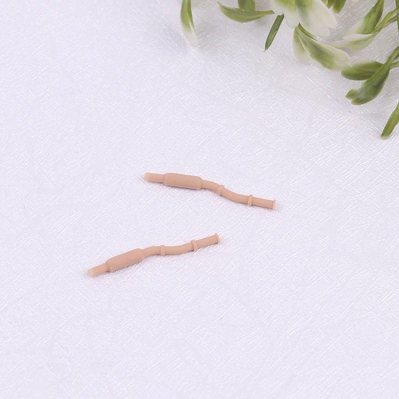 Модель выхлопной трубы 1/64, модель автомобиля, Неокрашенная смола, инструменты для ремонта гаражных сцен, украшение, имитация сцены, игрушка 
Модель выхлопной трубы 1/64, модель автомобиля, Неокрашенная смола, инструменты для ремонта гаражных сцен, украшение, имитация сцены, игрушка