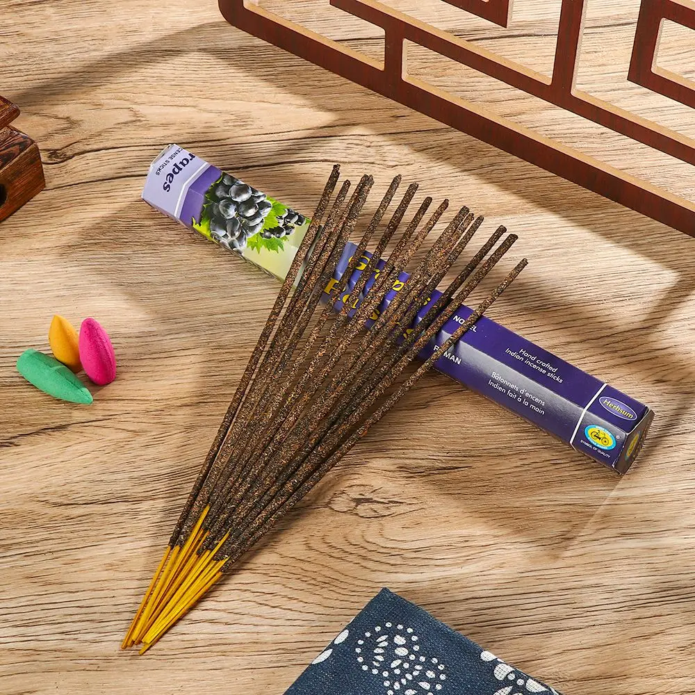 1 Box Incense Sticks Agarwood Indian Flavor Incense Lavender Fragrance Bedroom Meditation Yoga Honeysuckle Fresh Air Scent Aroma
1 Box Incense Sticks Agarwood Indian Flavor Incense Lavender Fragrance Bedroom Meditation Yoga Honeysuckle Fresh Air Scent Aroma