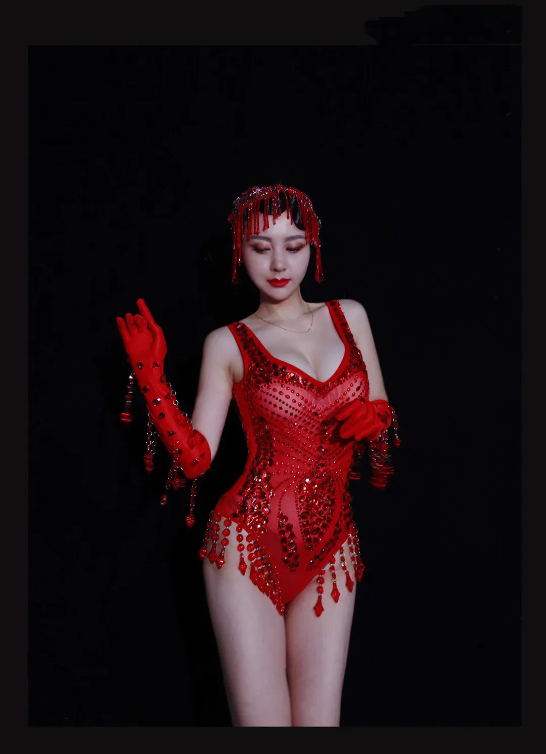 Red Rhinestones Fringe Mesh Bodysuit Sexy Nightclub Bar Gogo Dance Costume pole dance Stage Wear Party Show Rave Outfits
Red Rhinestones Fringe Mesh Bodysuit Sexy Nightclub Bar Gogo Dance Costume pole dance Stage Wear Party Show Rave Outfits