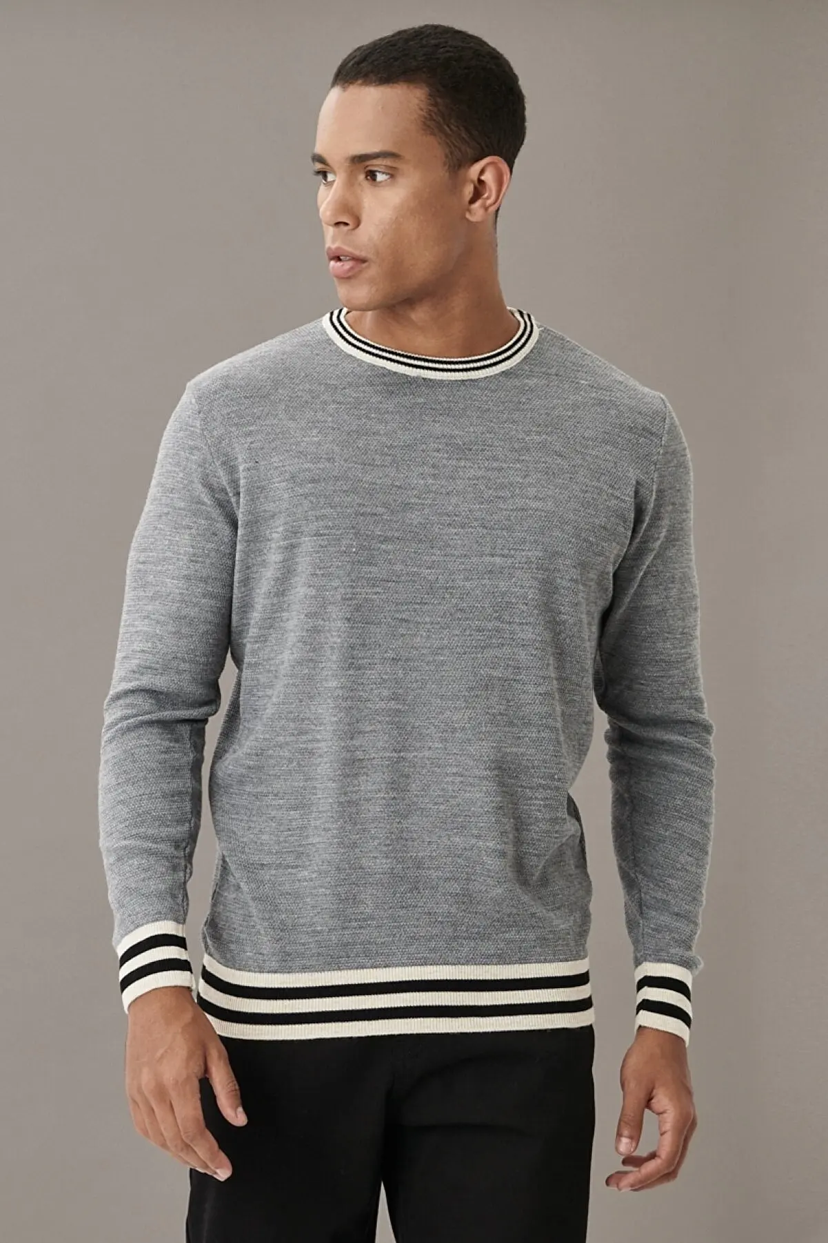 Men's Gray Standard Fit Bicycle Collar Rice Knitting patterns Sweatshirts For Men 57229454
Men's Gray Standard Fit Bicycle Collar Rice Knitting patterns Sweatshirts For Men 57229454