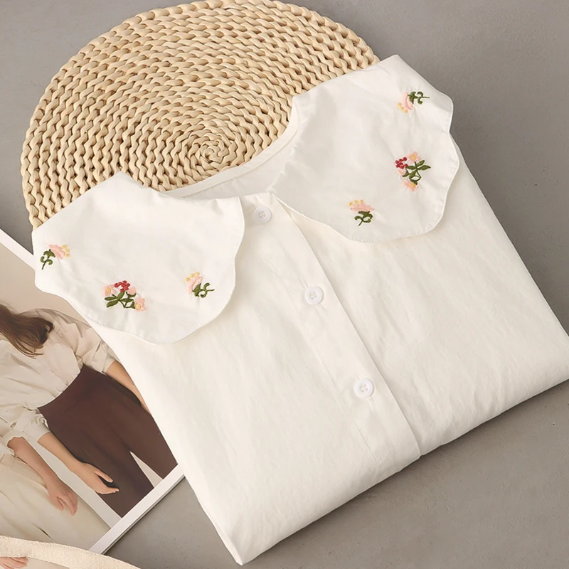 

Spring Autumn Forest Embroidery Peter Pan Collar White Shirt Women Clothing Cotton Single Breasted Female Blouse Tops U150