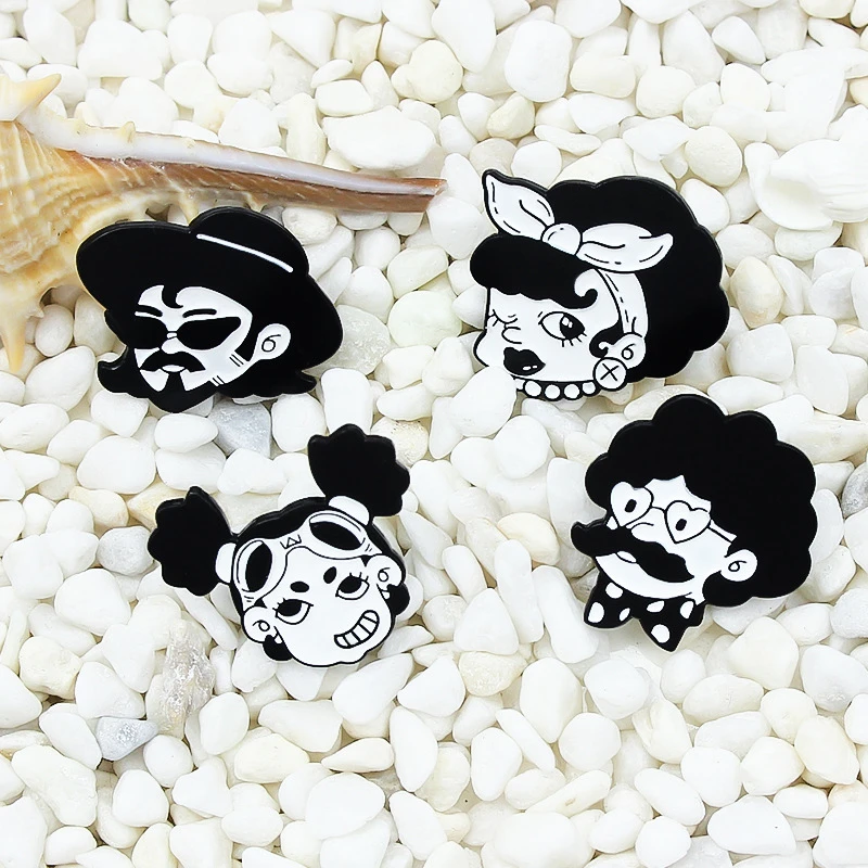 Beautiful Sexy Girl Shape Alloy Enamel Brooch Retro Punk Style Cartoon Black And White Men Women Badge Best Friend Gift Jewelry
Beautiful Sexy Girl Shape Alloy Enamel Brooch Retro Punk Style Cartoon Black And White Men Women Badge Best Friend Gift Jewelry