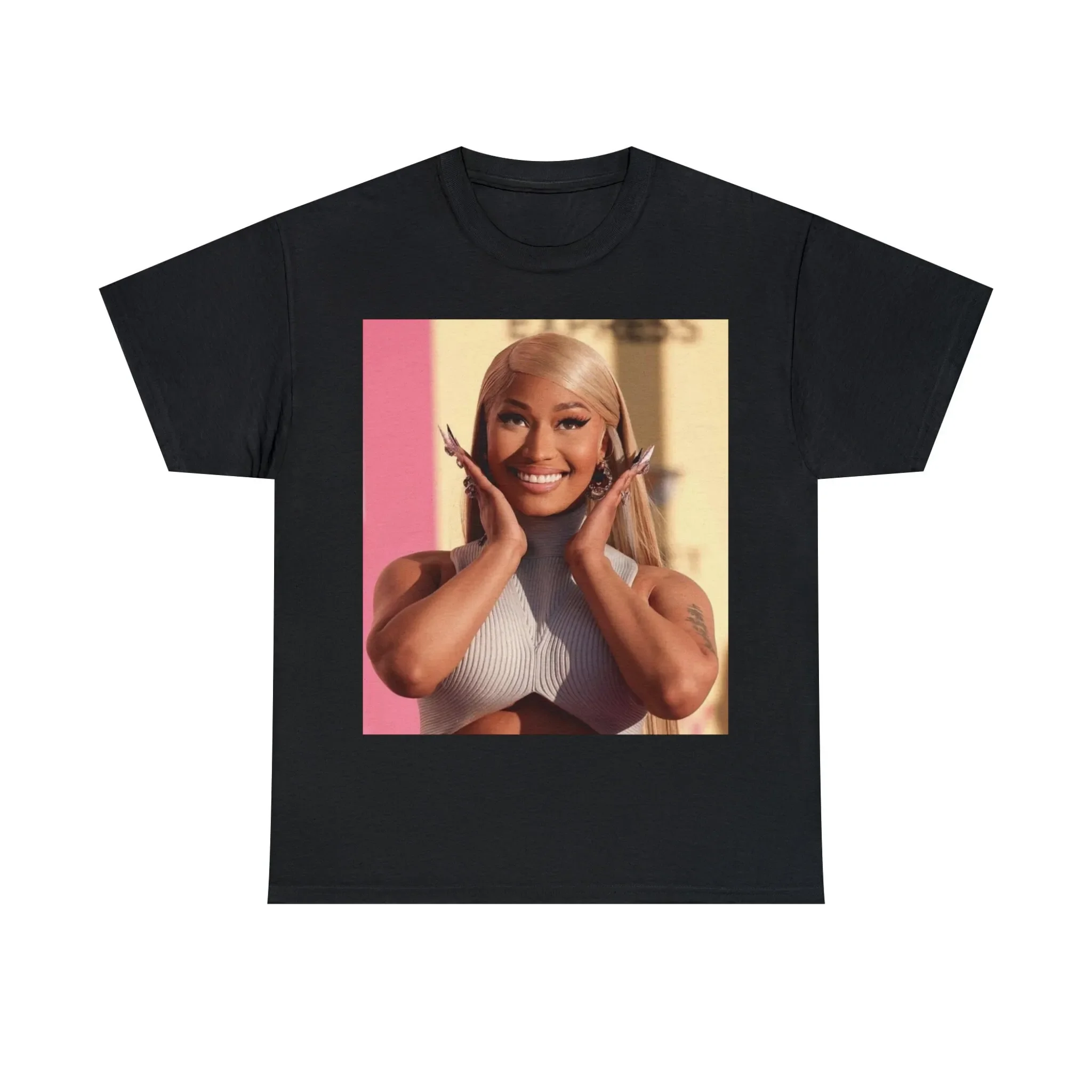 Футболка Nicki Minaj