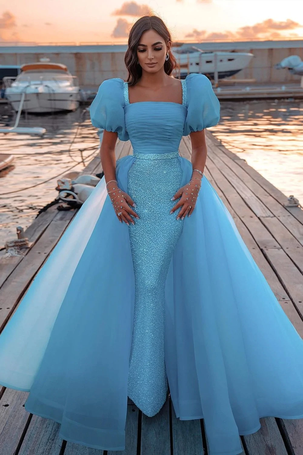Glamorous Sky Blue Sequins Mermaid Prom Dresses With Detachable Tulle Skirt Sexy Open Back Cap Short Sleeve Evening Gowns Arabic
Glamorous Sky Blue Sequins Mermaid Prom Dresses With Detachable Tulle Skirt Sexy Open Back Cap Short Sleeve Evening Gowns Arabic