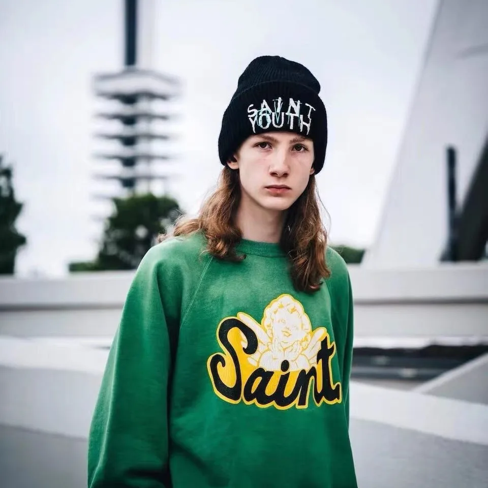 Fashion Trend SAINT MICHAEL CHO autumn high street yellow baby head letter printing green round neck sweater
Fashion Trend SAINT MICHAEL CHO autumn high street yellow baby head letter printing green round neck sweater