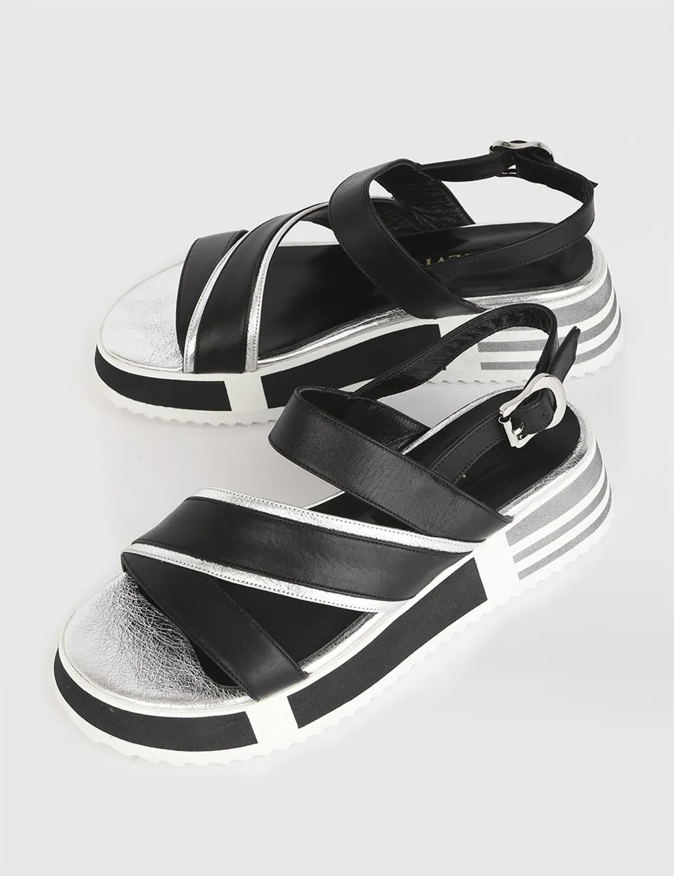ILVi-Genuine Leather Handmade Pled Black Leather Women's Sandal Women Shoes 2021 Spring/Summer
ILVi-Genuine Leather Handmade Pled Black Leather Women's Sandal Women Shoes 2021 Spring/Summer