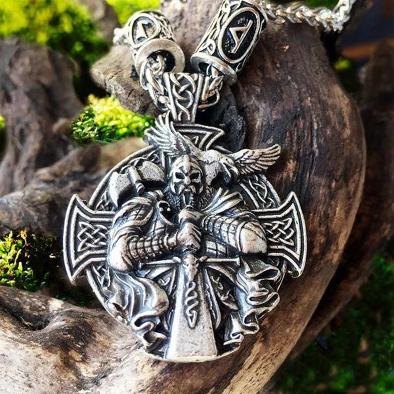

Punk Norse Mythology Viking Warrior Odin Rune Cross Pendant Amulet Necklace Men's Gothic Punk Metal Chain Jew Accessories