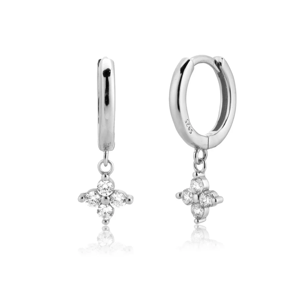 European and American Fashion Women's 925 Silver Stud Earrings Asymmetric Music Symbol Full Diamond Earrings
European and American Fashion Women's 925 Silver Stud Earrings Asymmetric Music Symbol Full Diamond Earrings