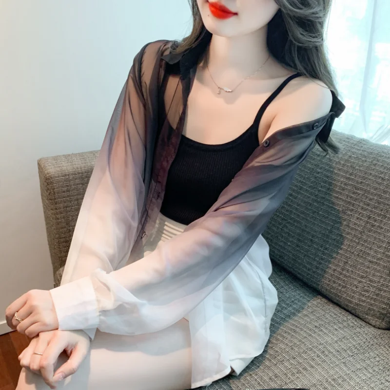 Summer New Korean Loose Fitting Sunscreen Gradient Shirt UV Resistant Thin Shirt for Women
Summer New Korean Loose Fitting Sunscreen Gradient Shirt UV Resistant Thin Shirt for Women