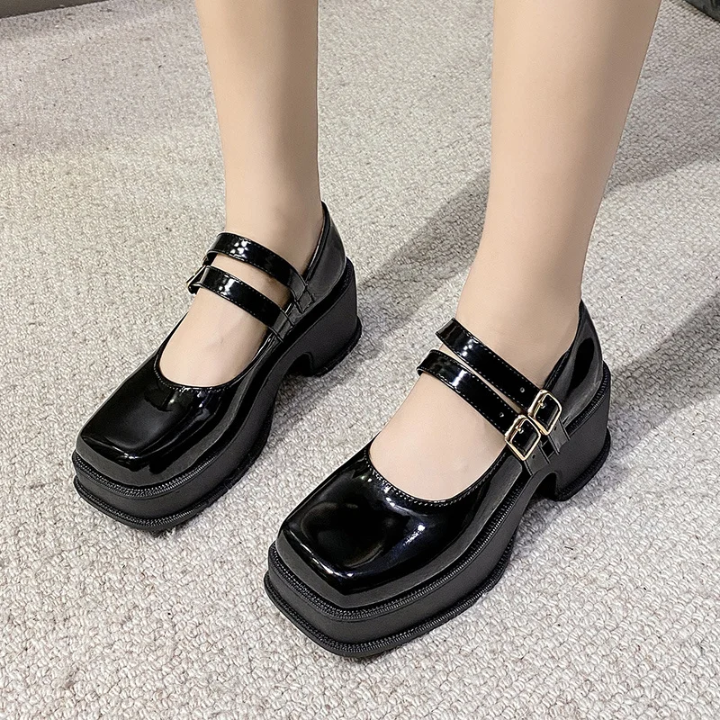 Autumn Spring Women Mary Janes Shoes Double Buckle Platform Shoes High Heels Thick Sole Lolita Shoes Black Patent Leather
Autumn Spring Women Mary Janes Shoes Double Buckle Platform Shoes High Heels Thick Sole Lolita Shoes Black Patent Leather