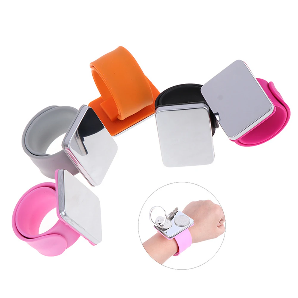 Magnetic Pin Holder Sewing Pins Wristband Pin Holder Pins Sewing Accessories DIY Magnetic Sewing Tools Storage Bracelet Cushion
Magnetic Pin Holder Sewing Pins Wristband Pin Holder Pins Sewing Accessories DIY Magnetic Sewing Tools Storage Bracelet Cushion