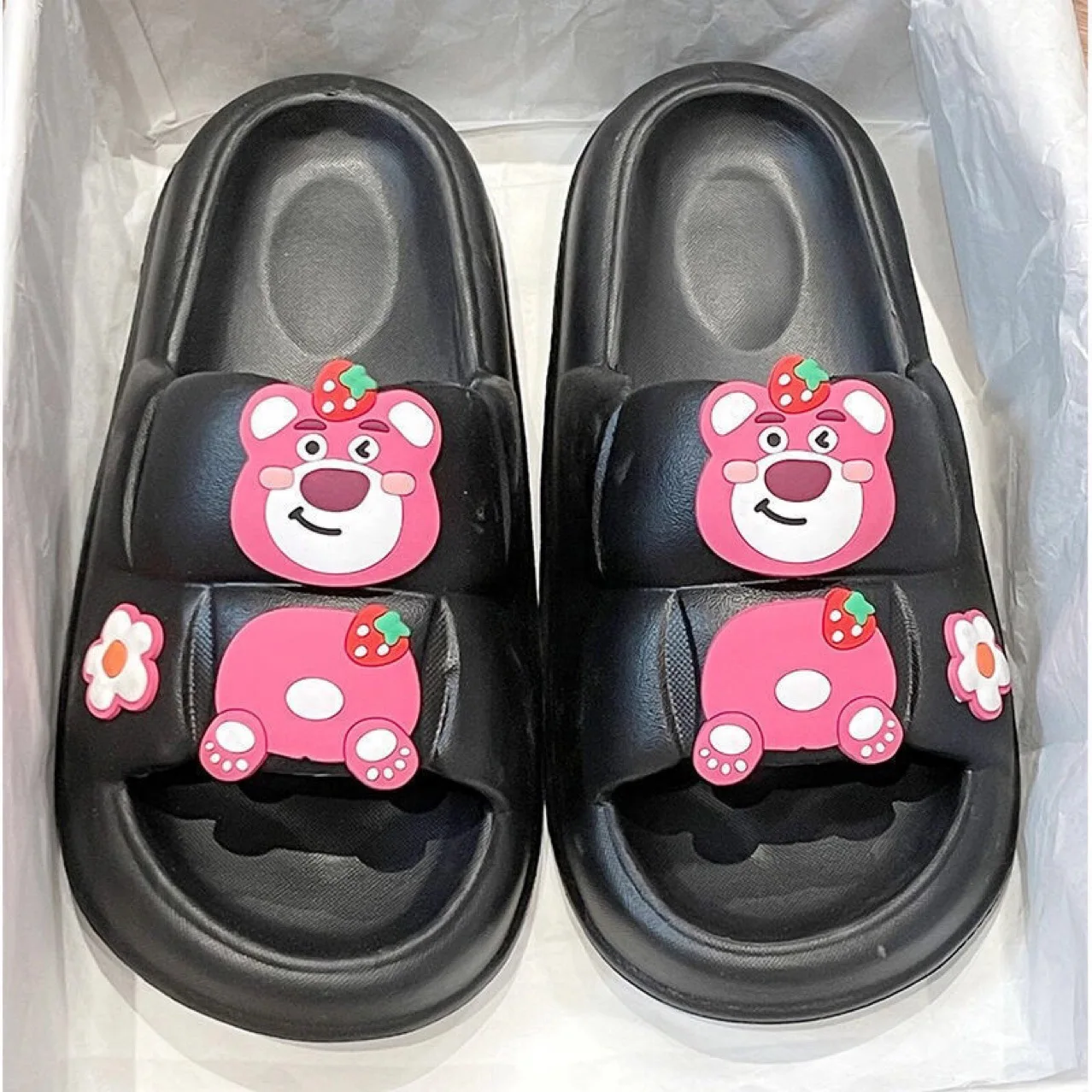 Disney Lotso slippers for women new summer slippers for women flat beach home shoes Lovely strawberry bear
Disney Lotso slippers for women new summer slippers for women flat beach home shoes Lovely strawberry bear