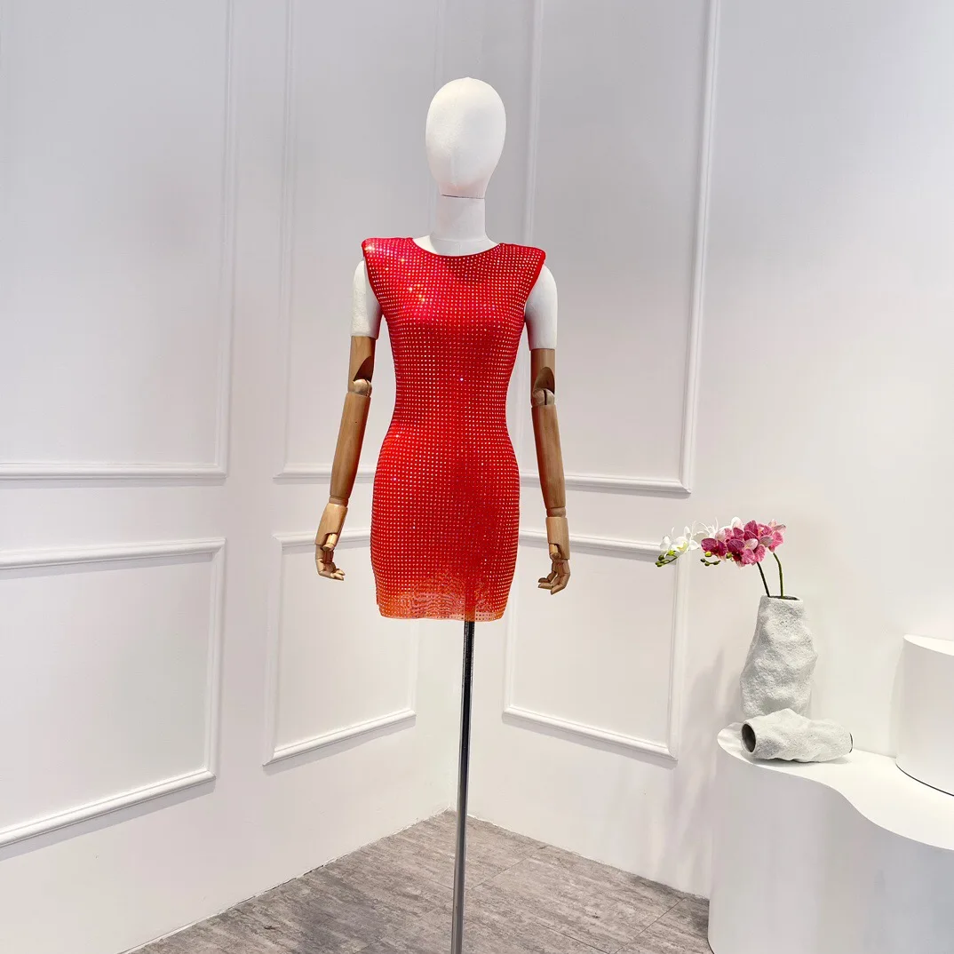 Summer Sleeveless High Quality Sheath Mini Dress Above Knee Solid Red Diamonds Tight Style Hot Women Party Clothes
Summer Sleeveless High Quality Sheath Mini Dress Above Knee Solid Red Diamonds Tight Style Hot Women Party Clothes