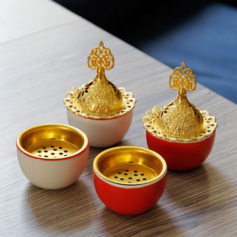 Middle East Cute Trumpet Incense Burner Gold Metal Ceramic Combination Desktop Incense Burner Ornaments
Middle East Cute Trumpet Incense Burner Gold Metal Ceramic Combination Desktop Incense Burner Ornaments