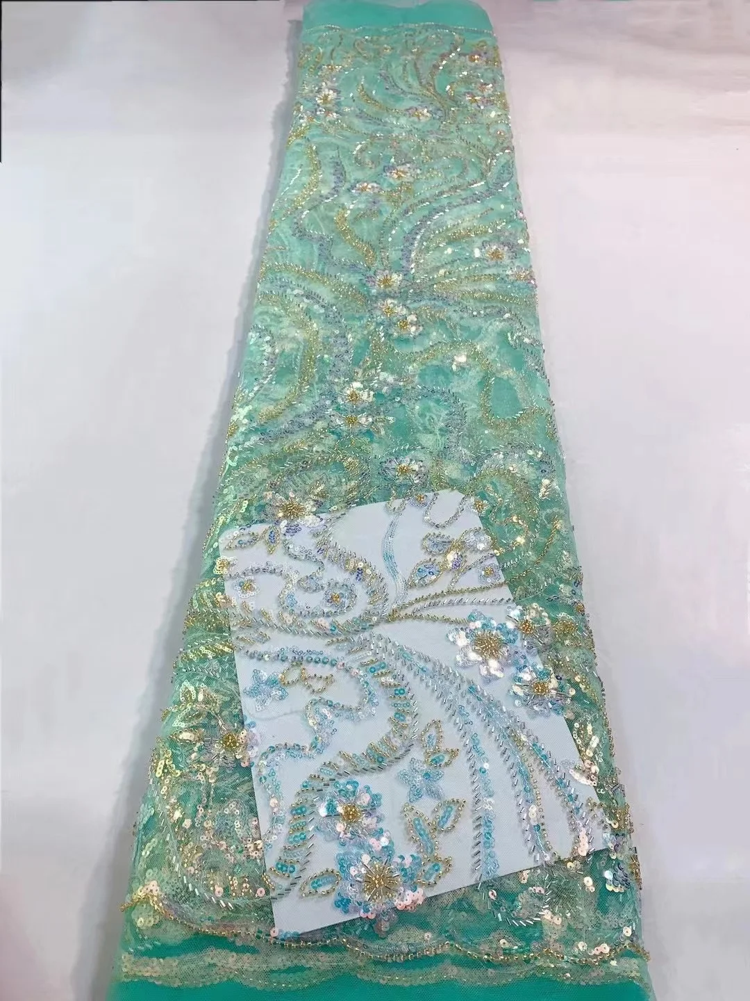 Green High-End Handmade Beaded Lace Fabric Pink Embroidery French Lace Wedding Dress Embroidered Sequins Tulle Fabric
Green High-End Handmade Beaded Lace Fabric Pink Embroidery French Lace Wedding Dress Embroidered Sequins Tulle Fabric