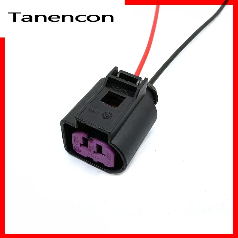2-pin Female Waterproof Engine Speaker Housing Car Sensor Connector for Magotan Sagitar 1J0973772
2-pin Female Waterproof Engine Speaker Housing Car Sensor Connector for Magotan Sagitar 1J0973772