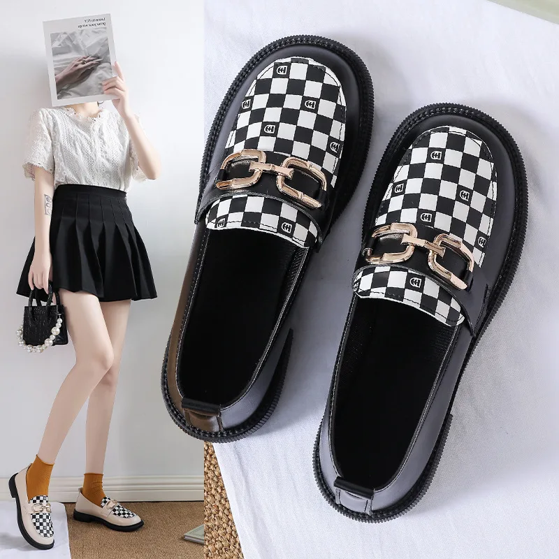Girls' Flat-bottomed Women's Shoes A Pedal Soft Leather Loafers 2022 New Retro Checkerboard British Small Leather Shoes Women
Girls' Flat-bottomed Women's Shoes A Pedal Soft Leather Loafers 2022 New Retro Checkerboard British Small Leather Shoes Women