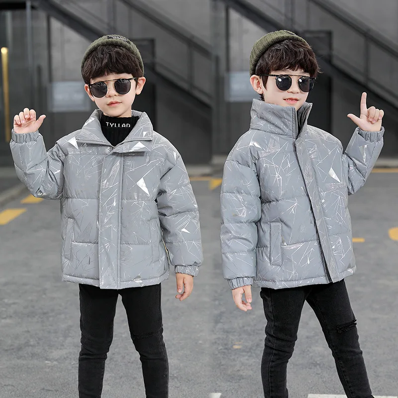 2022 Full Reflective Wind Jacket Fall Winter Children Wadded Outwear Kids Boys High Street Hip Hop Loose Short Down Cotton Coat
2022 Full Reflective Wind Jacket Fall Winter Children Wadded Outwear Kids Boys High Street Hip Hop Loose Short Down Cotton Coat