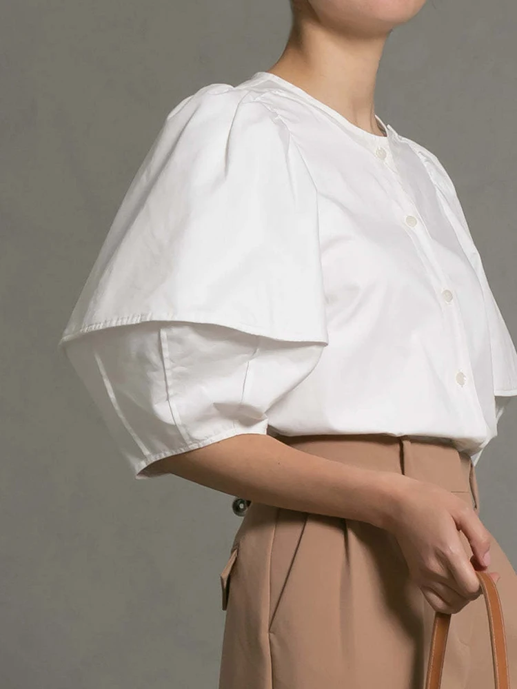 Summer 2022 Women Simple Casual Shirt Blouse O-neck Puff Sleeve Solid Color Blusas Mujer Single Breasted OL Shirts
Summer 2022 Women Simple Casual Shirt Blouse O-neck Puff Sleeve Solid Color Blusas Mujer Single Breasted OL Shirts