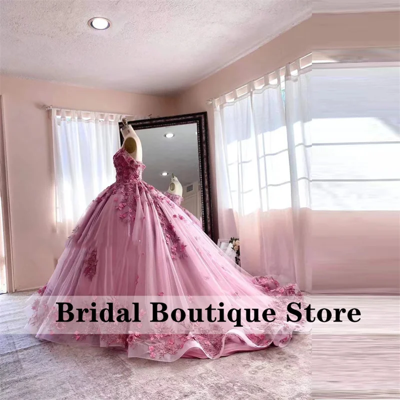 Новое поступление 2022, розовое платье для Quinceanera, бальное платье ручной работы с 3D аппликацией, бисером, сердечком и цветами, платья 15 лет 
Новое поступление 2022, розовое платье для Quinceanera, бальное платье ручной работы с 3D аппликацией, бисером, сердечком и цветами, платья 15 лет