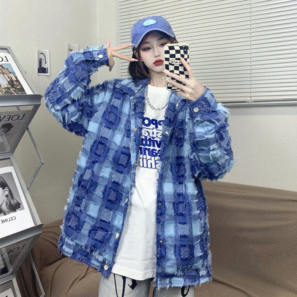 2022 Spring Autumn Denim Jacket Women Turn-down Single Breasted Full Sleeve Plaid Loose Jean Coat Female Street Fashion Clothing
2022 Spring Autumn Denim Jacket Women Turn-down Single Breasted Full Sleeve Plaid Loose Jean Coat Female Street Fashion Clothing