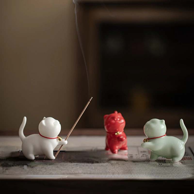 Creative and Cute Kitten Ornaments, Soft and Cute Healing Tea Pet Pen Holder, Household Indoor Sandalwood Incense Inserter
Creative and Cute Kitten Ornaments, Soft and Cute Healing Tea Pet Pen Holder, Household Indoor Sandalwood Incense Inserter