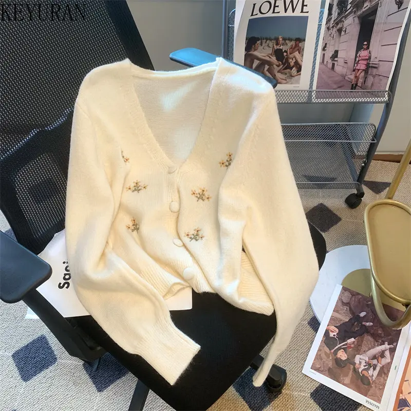 Spring Embroidery Foral Sweater Women V-neck Single-breasted Long Sleeve Top Loose White Flower Knitted Cardigan Sweaters Jacket
Spring Embroidery Foral Sweater Women V-neck Single-breasted Long Sleeve Top Loose White Flower Knitted Cardigan Sweaters Jacket
