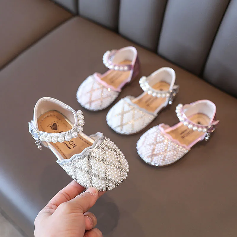 2022 Shining Rhinestone Princess Kids Sandals Girls Summer Closed Toe Shoes for Girl New flowery Wedding Party Shoe Child F03131
2022 Shining Rhinestone Princess Kids Sandals Girls Summer Closed Toe Shoes for Girl New flowery Wedding Party Shoe Child F03131