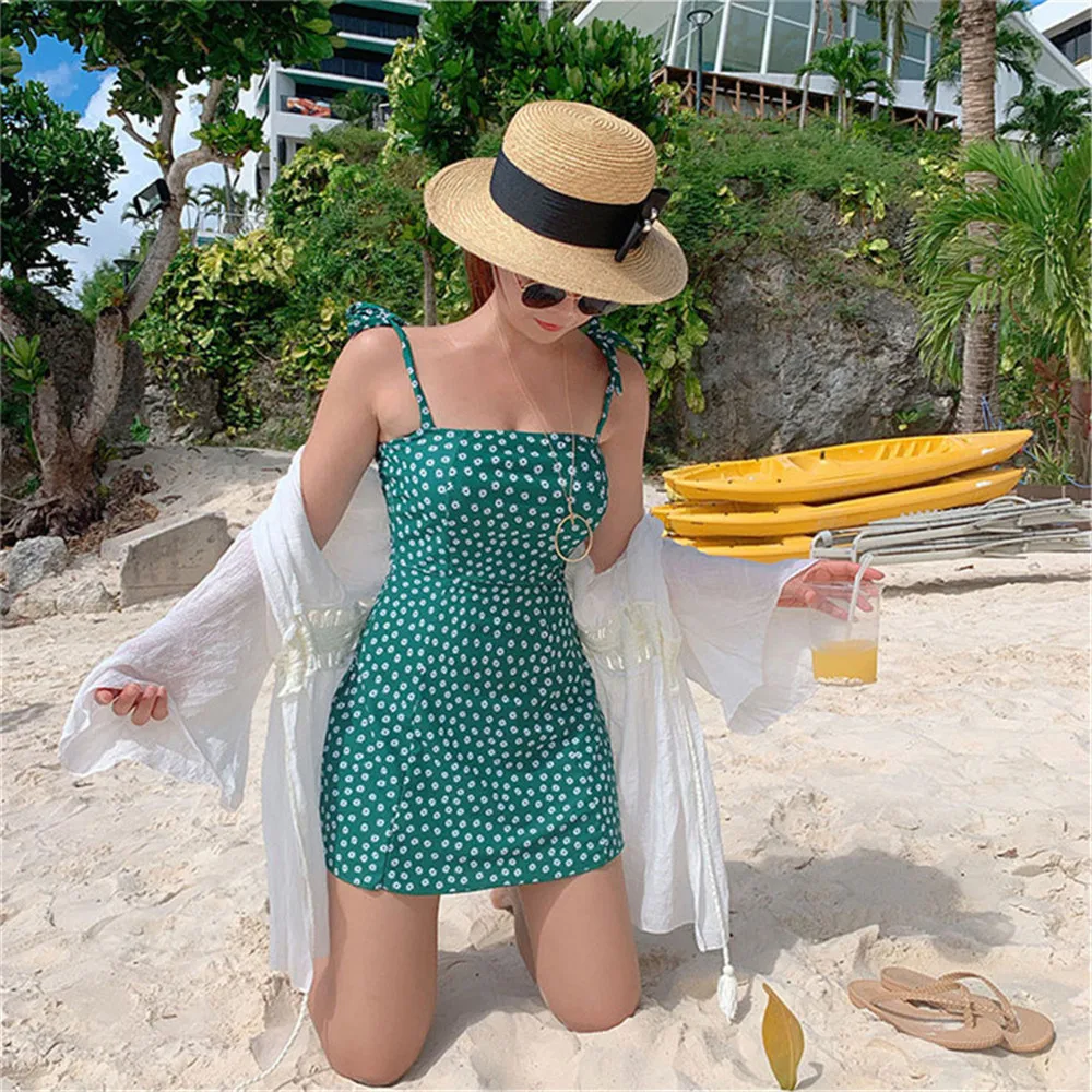 Korea Style One Piece Swimsuit Women Dots Print Swimwear Skirted Monokini Push Up Swim Suit Bow Trikini Green Bathing Suit Pad
Korea Style One Piece Swimsuit Women Dots Print Swimwear Skirted Monokini Push Up Swim Suit Bow Trikini Green Bathing Suit Pad