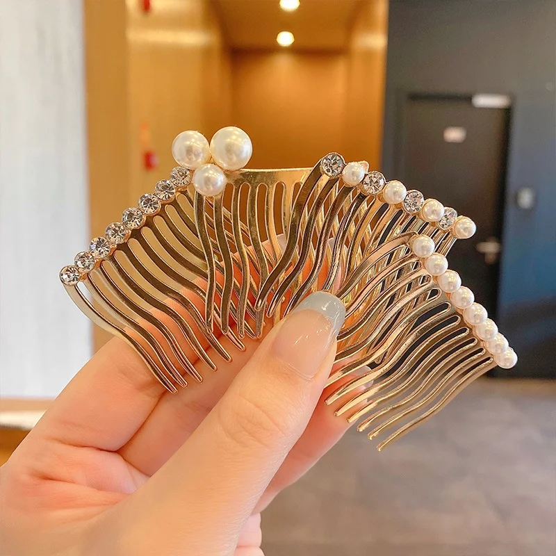 Imitation Pearls Hair Combs Korean Style Woman Hair Clips Hairpins Girls Hair Accessories
Imitation Pearls Hair Combs Korean Style Woman Hair Clips Hairpins Girls Hair Accessories