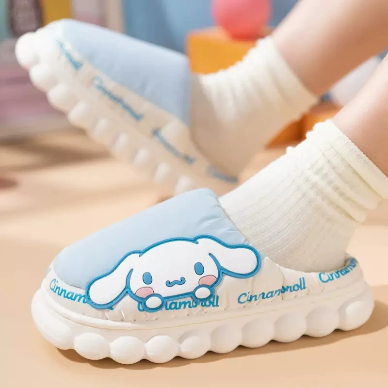 Симпатичные Sanrios Cinnamoroll Mymelody Аниме Плюшевые Детские Водонепроницаемые тапочки зимние Мультяшные Нескользящие бесшумные теплые туфли на то... 
Симпатичные Sanrios Cinnamoroll Mymelody Аниме Плюшевые Детские Водонепроницаемые тапочки зимние Мультяшные Нескользящие бесшумные теплые туфли на то...