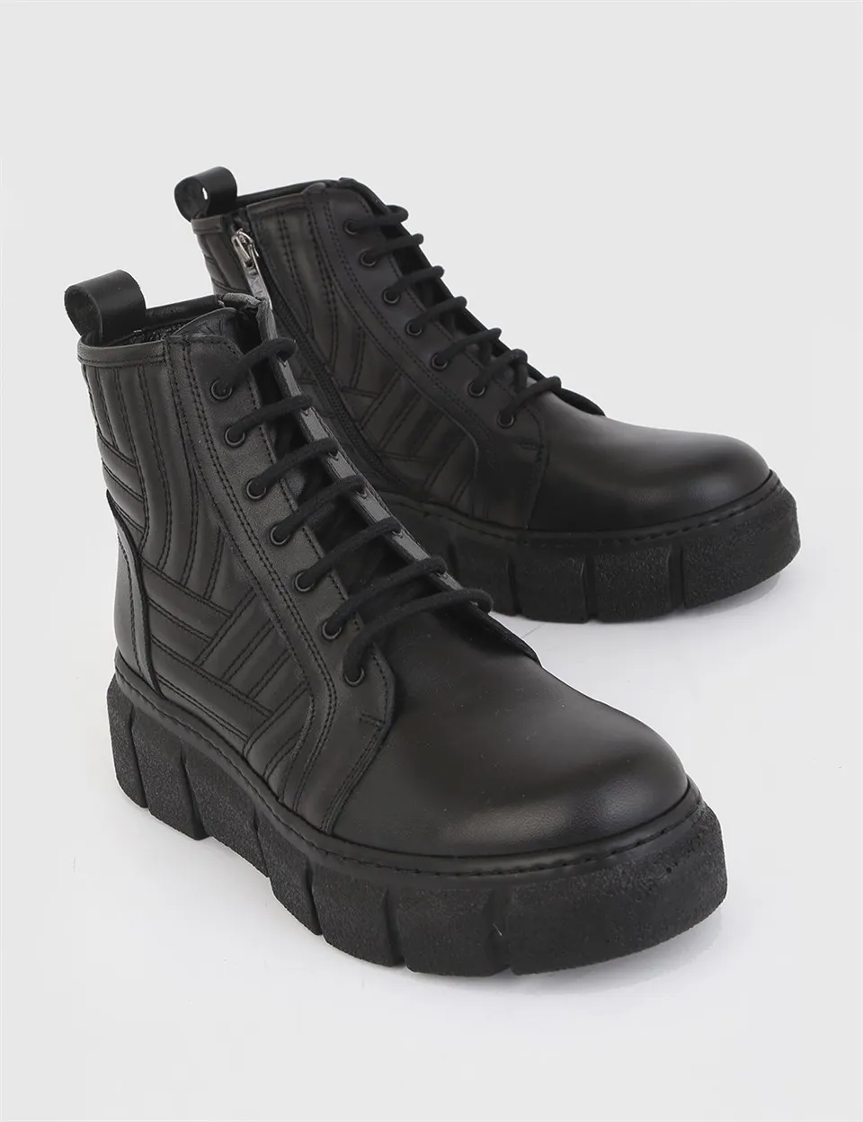 ILVi-Genuine Leather Handmade Zagreb Black Leather Women's Boot Women Shoes 2021 Fall/Winter
ILVi-Genuine Leather Handmade Zagreb Black Leather Women's Boot Women Shoes 2021 Fall/Winter