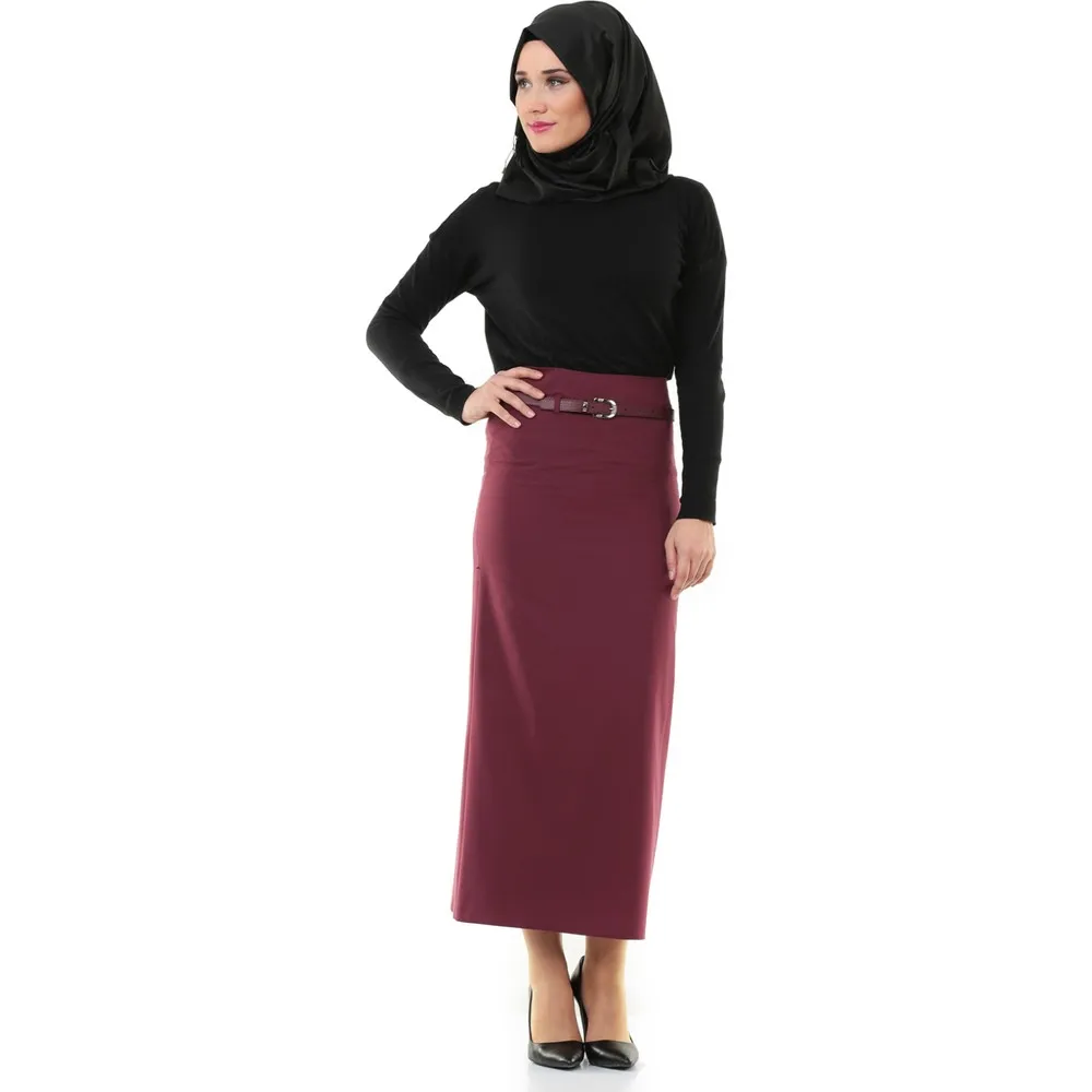 Юбка-карандаш с открытой спиной 90 см
Юбка-карандаш с открытой спиной 90 см