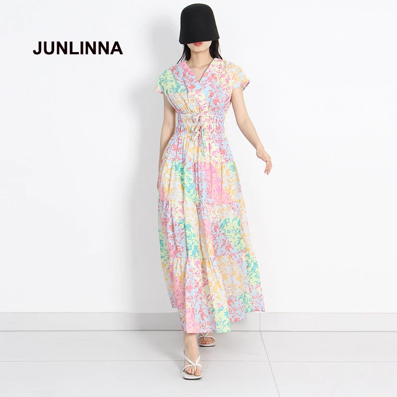 JUNLINNA Fashion elegant Women Long Dress 2022 Summer New Beach Holiday Expansion Vestidos V Neck Short Sleeve Shirring Sliming
JUNLINNA Fashion elegant Women Long Dress 2022 Summer New Beach Holiday Expansion Vestidos V Neck Short Sleeve Shirring Sliming
