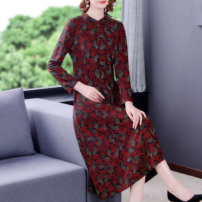 2023 New Fashion Knitted Dress Women's Autumn/Winter Round Neck Floral Long Sleeve Loose Fit Casual Holiday Dress Vestidos
2023 New Fashion Knitted Dress Women's Autumn/Winter Round Neck Floral Long Sleeve Loose Fit Casual Holiday Dress Vestidos