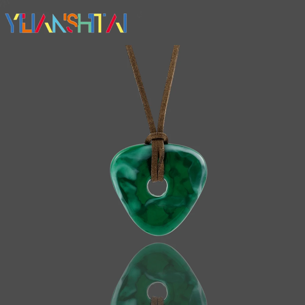 Hot Movie Coraline Necklace Green Seeing Stone Pendant Necklace Rope Chain Kids Women Men Jewelry Party Props Gift
Hot Movie Coraline Necklace Green Seeing Stone Pendant Necklace Rope Chain Kids Women Men Jewelry Party Props Gift
