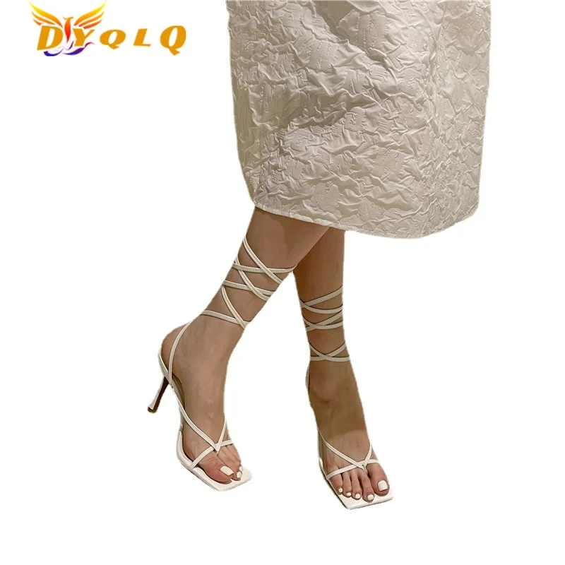 2022 Summer Women Sandal Fashion Square Toe Thin High Heel Lace Up Gladiator Sandal Outdoor Dress Narrow Band Pumps
2022 Summer Women Sandal Fashion Square Toe Thin High Heel Lace Up Gladiator Sandal Outdoor Dress Narrow Band Pumps