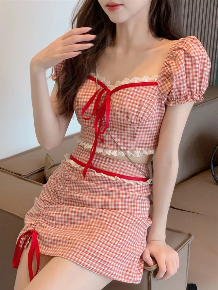 Red Plaid Sweet Two Piece Set Women Y2k Party Lace Elegant Slim Skirt Suit Female Korean Fashion Mini Skirt Suit Summer 2023 New
Red Plaid Sweet Two Piece Set Women Y2k Party Lace Elegant Slim Skirt Suit Female Korean Fashion Mini Skirt Suit Summer 2023 New