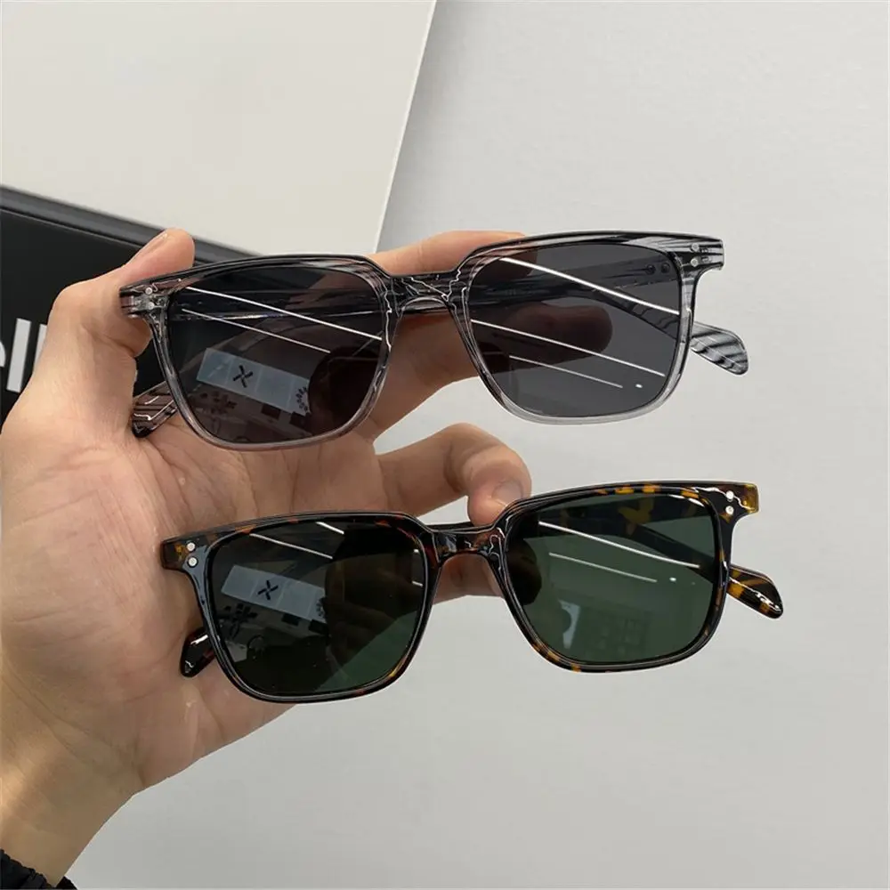 Fashion Square Sunglasses Men Vintage Shades Women Sun Glasses Retro Driver Eyewear UV400
Fashion Square Sunglasses Men Vintage Shades Women Sun Glasses Retro Driver Eyewear UV400