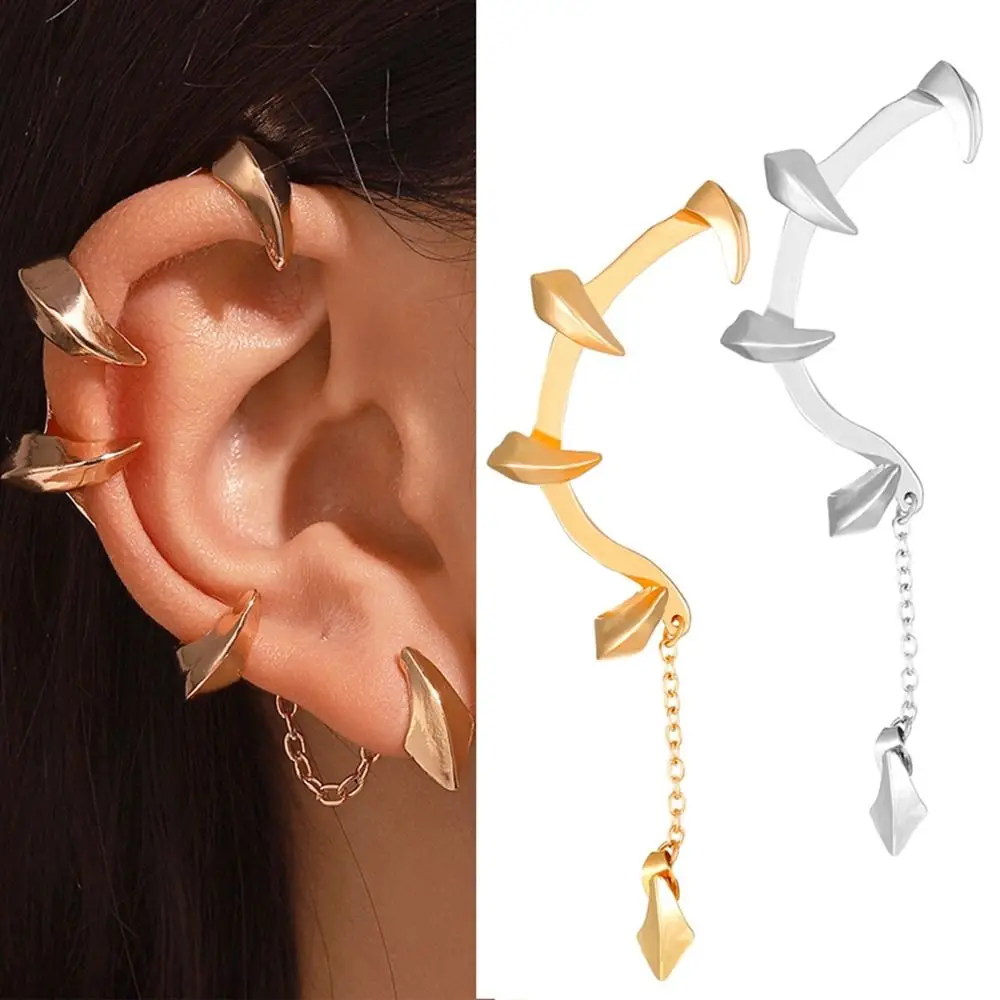 Alloy Cyberpunk Ear Clip Trendy Exaggerated Hip Hop Gothic Punk Earrings Earless Piercing Cosplay Eardrop Women Men
Alloy Cyberpunk Ear Clip Trendy Exaggerated Hip Hop Gothic Punk Earrings Earless Piercing Cosplay Eardrop Women Men
