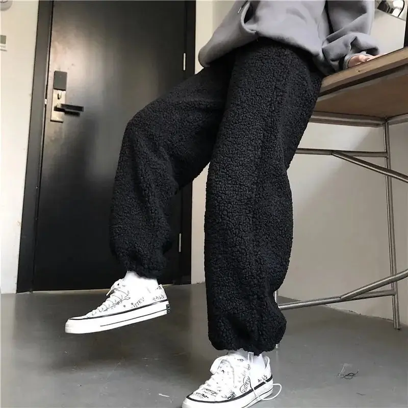 Winter Lamb Fluffy Warm Thick Sweatpants Joggers Women Harajuku Wide Leg Harem Baggy Casual Straight Trousers Korean Style Pants
Winter Lamb Fluffy Warm Thick Sweatpants Joggers Women Harajuku Wide Leg Harem Baggy Casual Straight Trousers Korean Style Pants