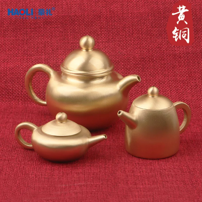 Brass Small Teapot Creative Wine Glass Tabletop Decoration Mini Teapot Handle Piece Den Retro Gadgets
Brass Small Teapot Creative Wine Glass Tabletop Decoration Mini Teapot Handle Piece Den Retro Gadgets