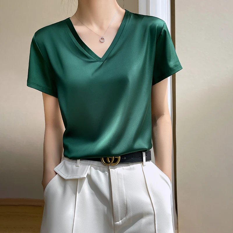 VOLALO 2023 Summer Basic Solid Women's T-Shirts V-Neck Short Sleeve Tees Tops Satin Silk Elegant Thin Shirts for Female
VOLALO 2023 Summer Basic Solid Women's T-Shirts V-Neck Short Sleeve Tees Tops Satin Silk Elegant Thin Shirts for Female