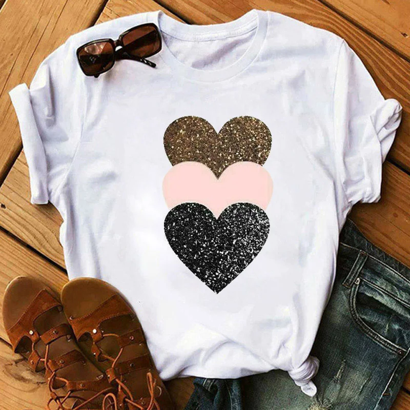 Love Heart Printed T Shirt New Fashion Women T Shirt Female Casual Short Sleeve Tops Geometric Style T-shirt Women Summer Tshirt
Love Heart Printed T Shirt New Fashion Women T Shirt Female Casual Short Sleeve Tops Geometric Style T-shirt Women Summer Tshirt