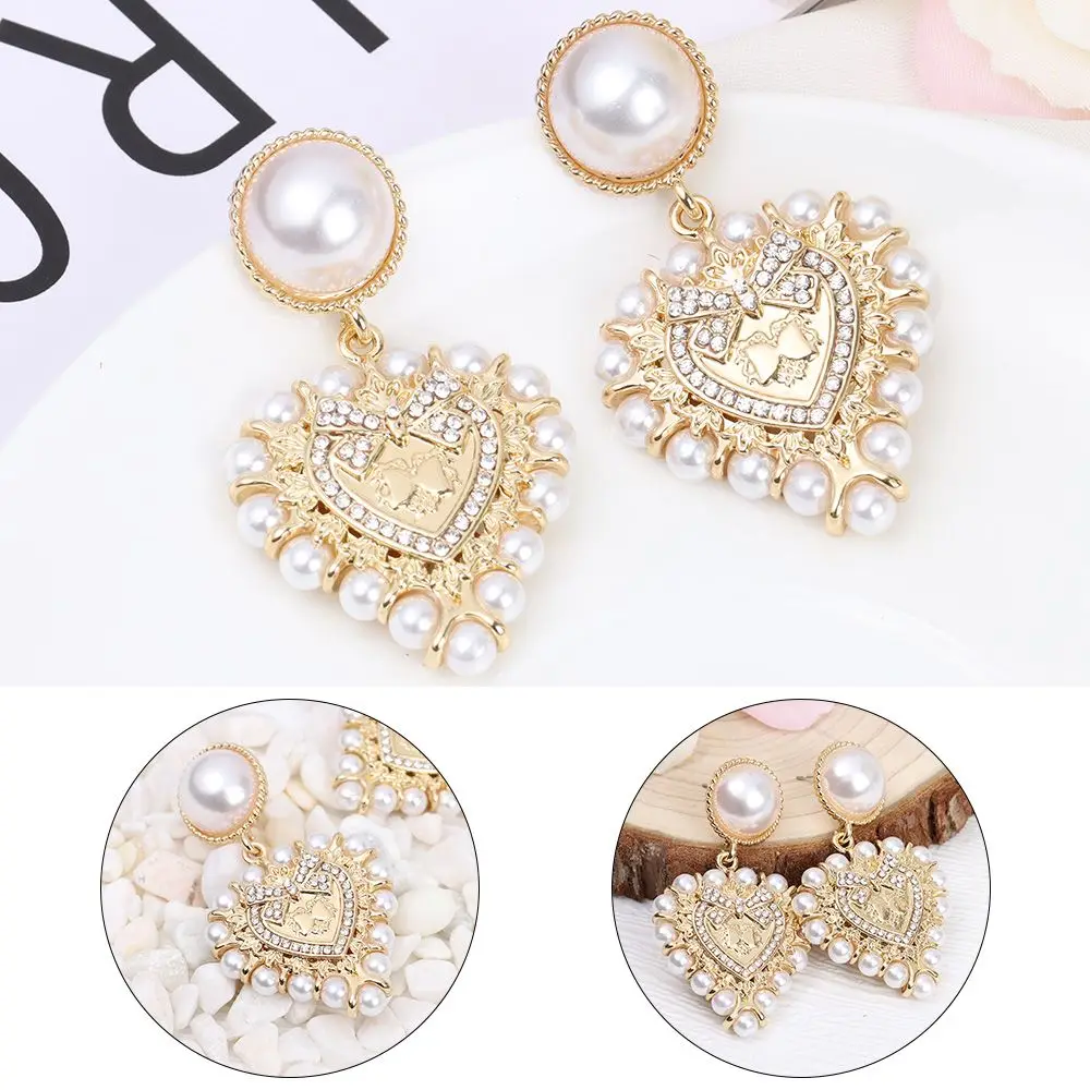 Women Girls Party Travel Jewelry Gold Color Big Love Heart Diamond Inlay Fashion Jewelry Long Earrings Dangle Earrings
Women Girls Party Travel Jewelry Gold Color Big Love Heart Diamond Inlay Fashion Jewelry Long Earrings Dangle Earrings