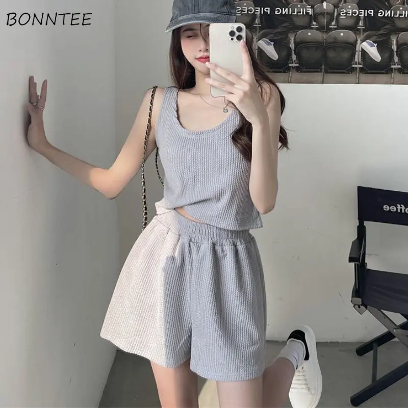 Комплект Спортивный женский из 2 предметов, повседневная майка с завышенной талией в минималистичном стиле, свободные дышащие шорты в Корей...
Комплект Спортивный женский из 2 предметов, повседневная майка с завышенной талией в минималистичном стиле, свободные дышащие шорты в Корей...