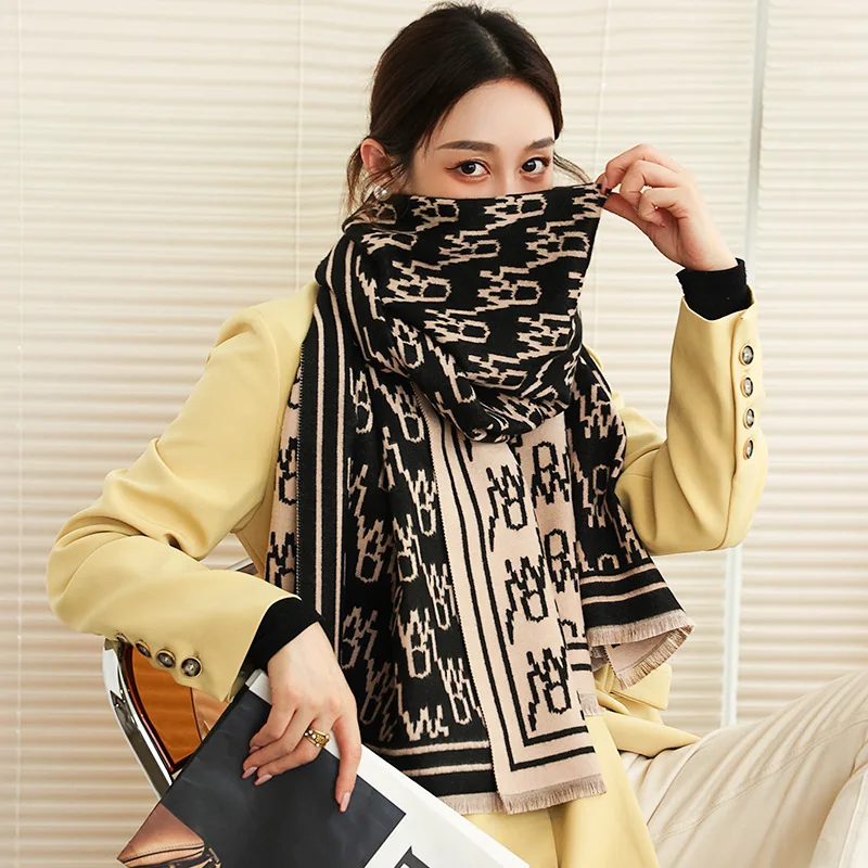Cashmere Scarf Women Large Thick Warm Shawl Luxury Print Pashmina Winter Foulard Hijab Female Blanket 2022 New
Cashmere Scarf Women Large Thick Warm Shawl Luxury Print Pashmina Winter Foulard Hijab Female Blanket 2022 New