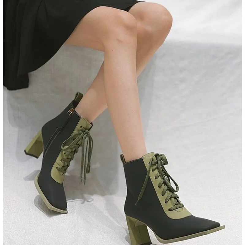 Ботильоны на толстой подошве, новинка осень-зима 2022, ботинки на высоком каблуке, модные тонкие короткие сапоги, подходящие цвета
Ботильоны на толстой подошве, новинка осень-зима 2022, ботинки на высоком каблуке, модные тонкие короткие сапоги, подходящие цвета