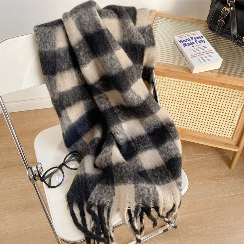 Free Shipping Plaid Vintage Scarf Hijab Imitation Cashmere Women Lady Cashmere Wool Blend Soft Plaid Patchwork Scarf Shawl Wrap
Free Shipping Plaid Vintage Scarf Hijab Imitation Cashmere Women Lady Cashmere Wool Blend Soft Plaid Patchwork Scarf Shawl Wrap